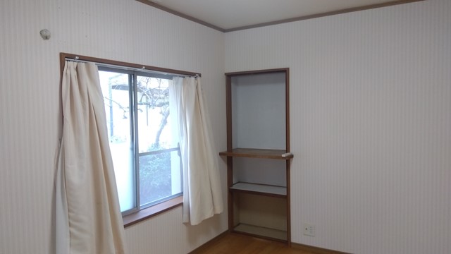 (居間) (居間)