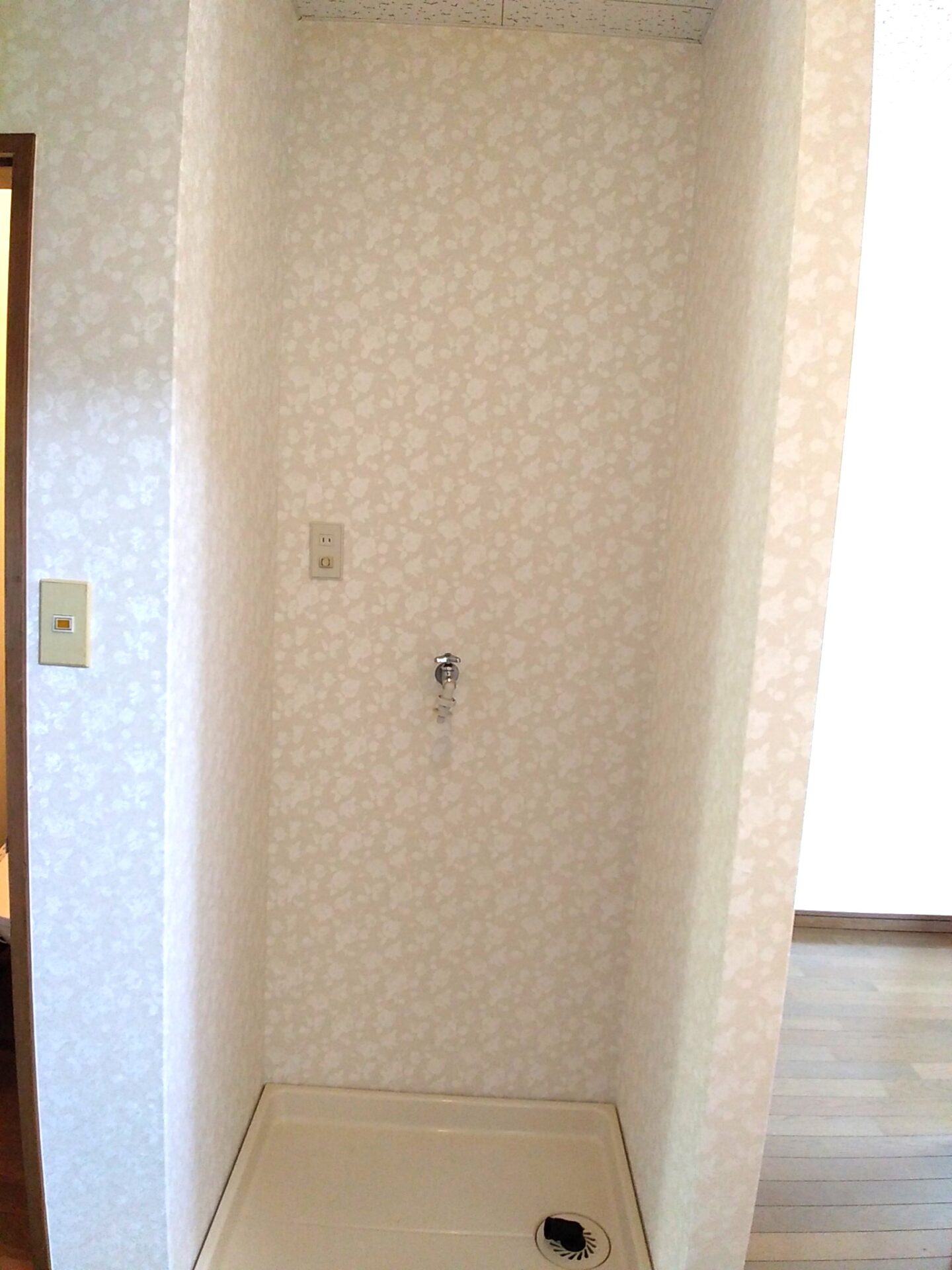 室内洗濯機置場です