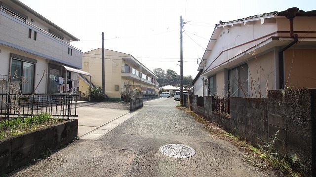 北側前面道路(外観) 北側前面道路(外観)