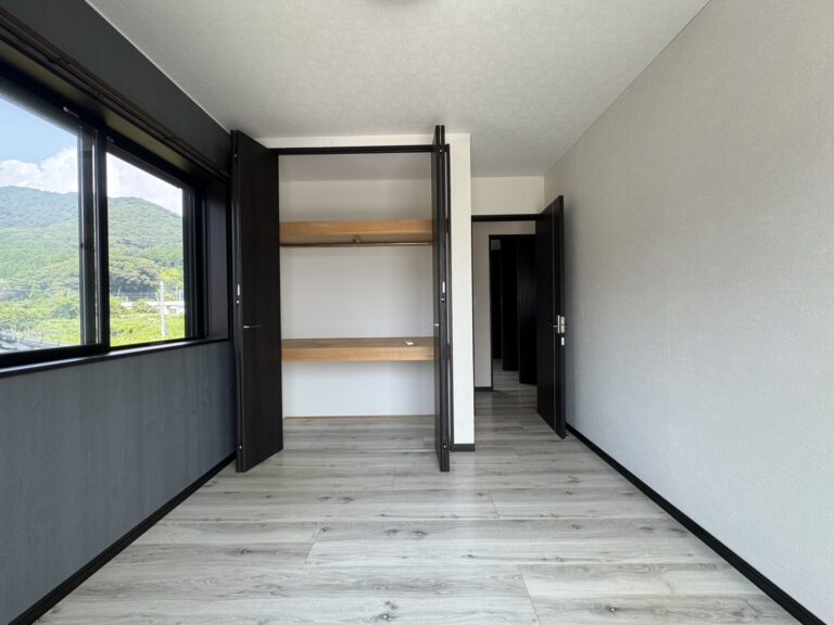 (寝室)