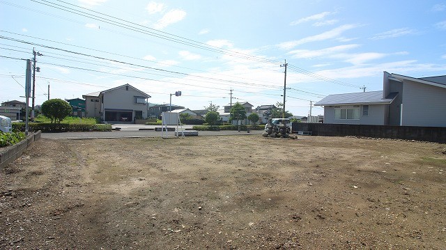 西側から撮影(外観) 西側から撮影(外観)