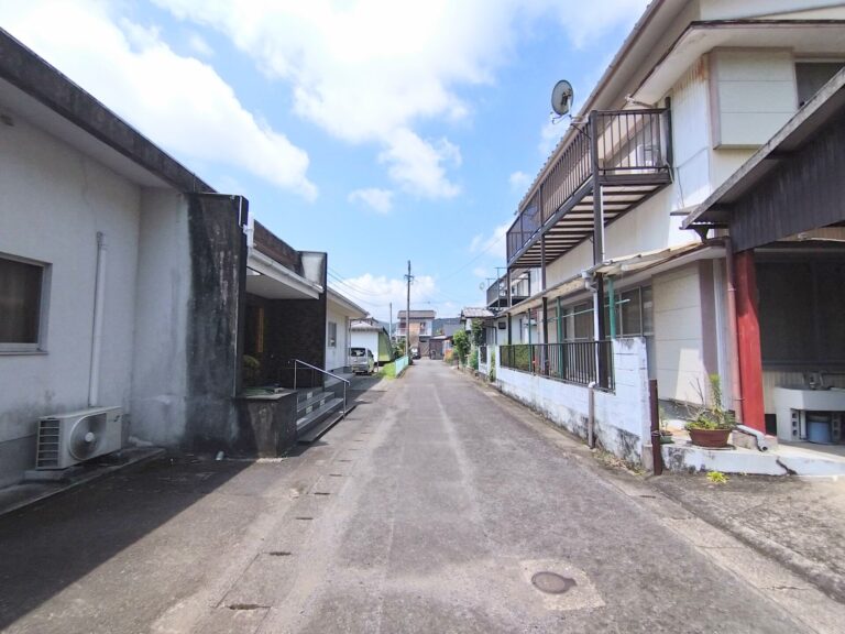 前面道路(外観) 前面道路(外観)