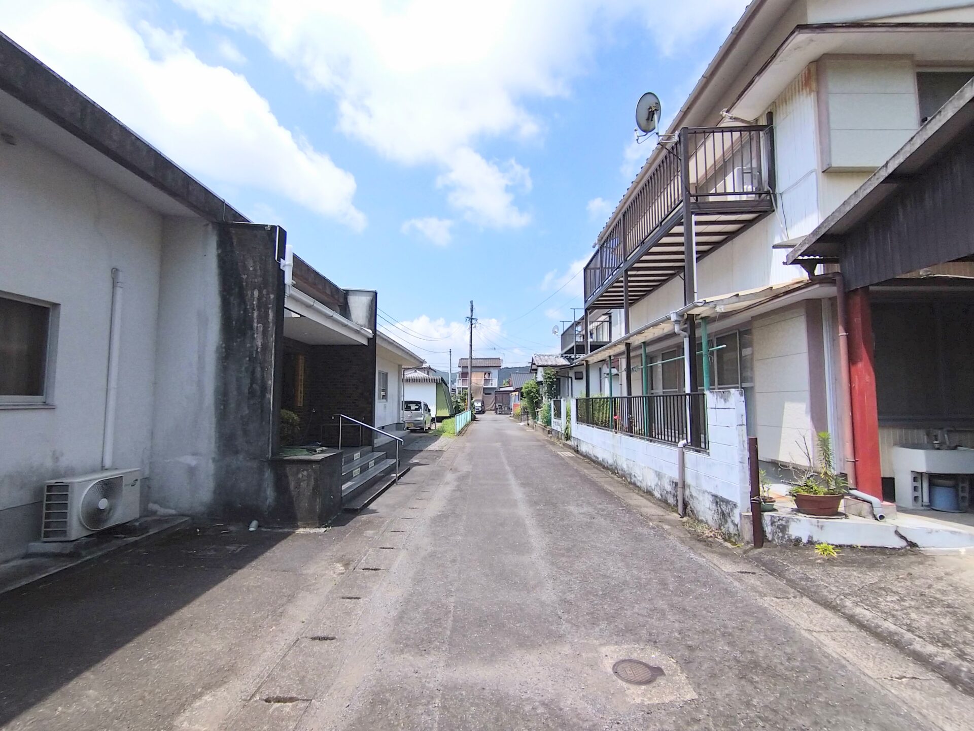 前面道路(外観) 前面道路(外観)