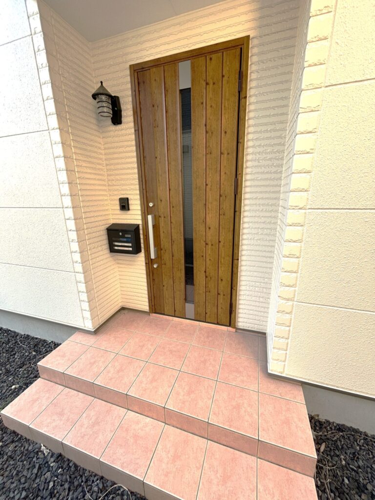 (玄関)