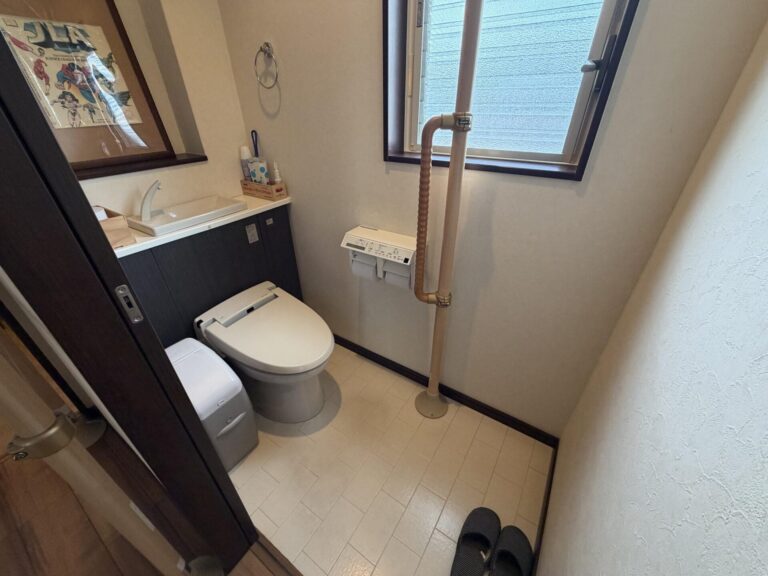 トイレは1階、2階それぞれにございます トイレは1階、2階それぞれにございます