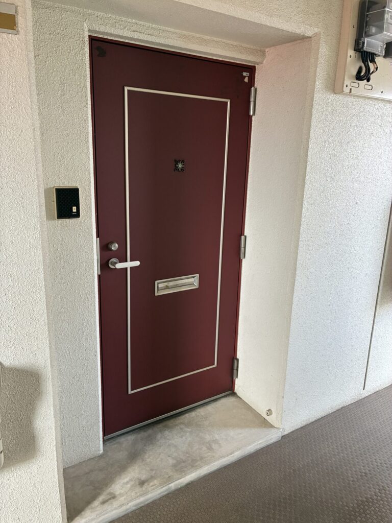 (玄関)