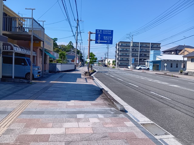 (周辺) (周辺)
