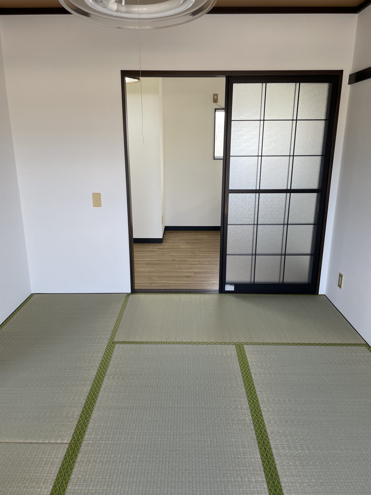 (居間)