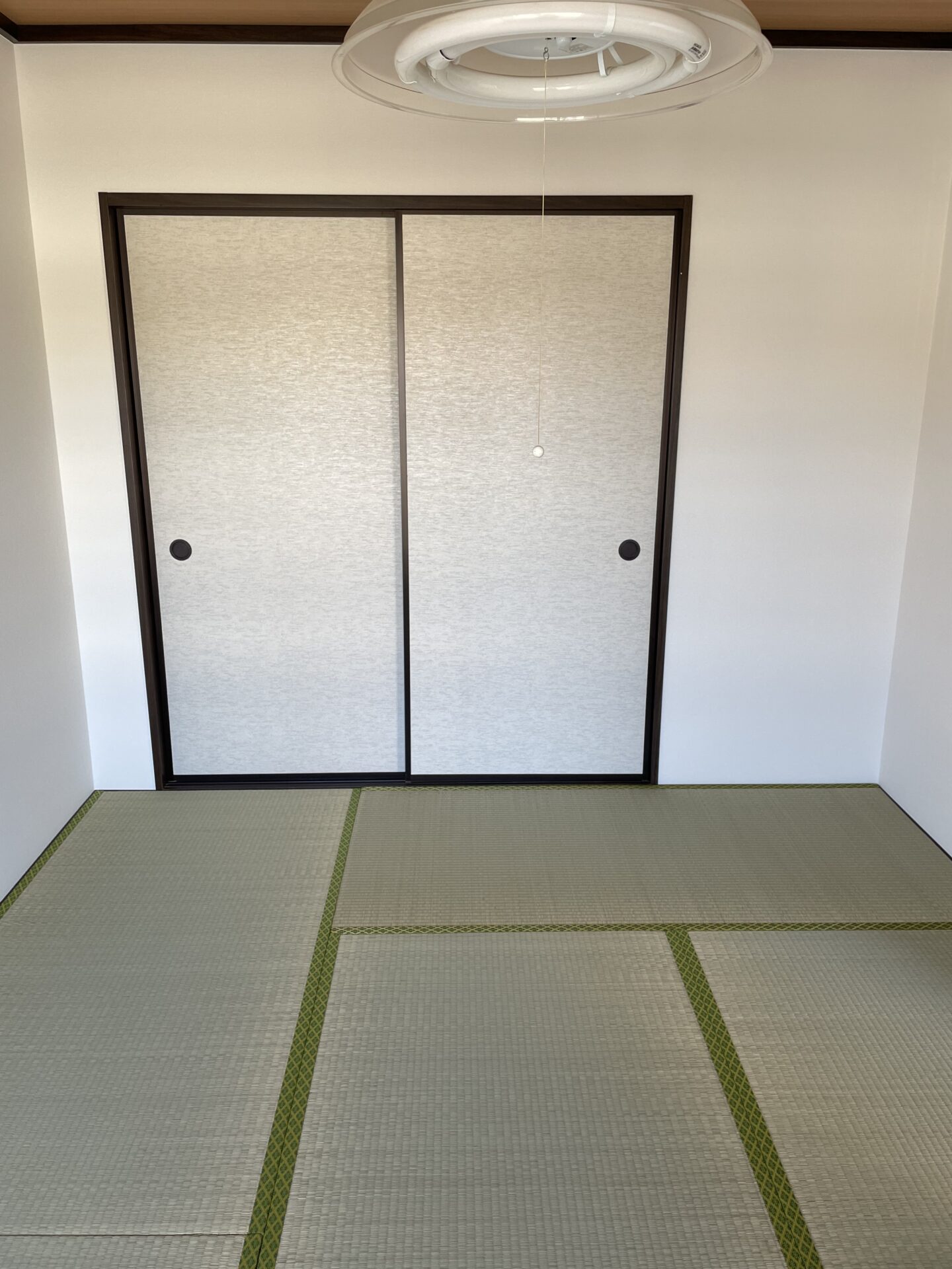 (居間)