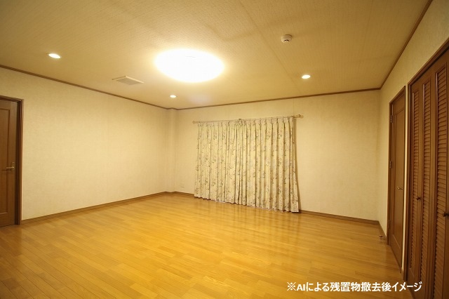階段上がって右手前にある洋室です。WICがあり収納力◎です! 階段上がって右手前にある洋室です。WICがあり収納力◎です!